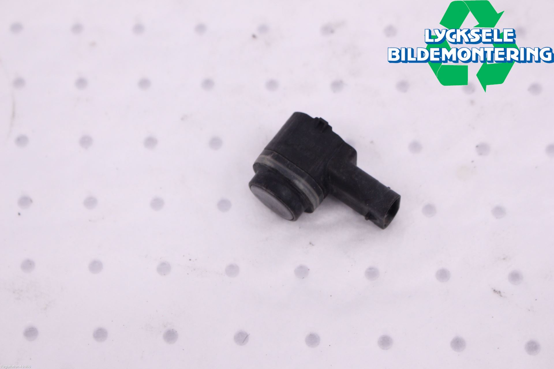 Ford KUGA 13-16 Parkeringshjälp Frontsensor