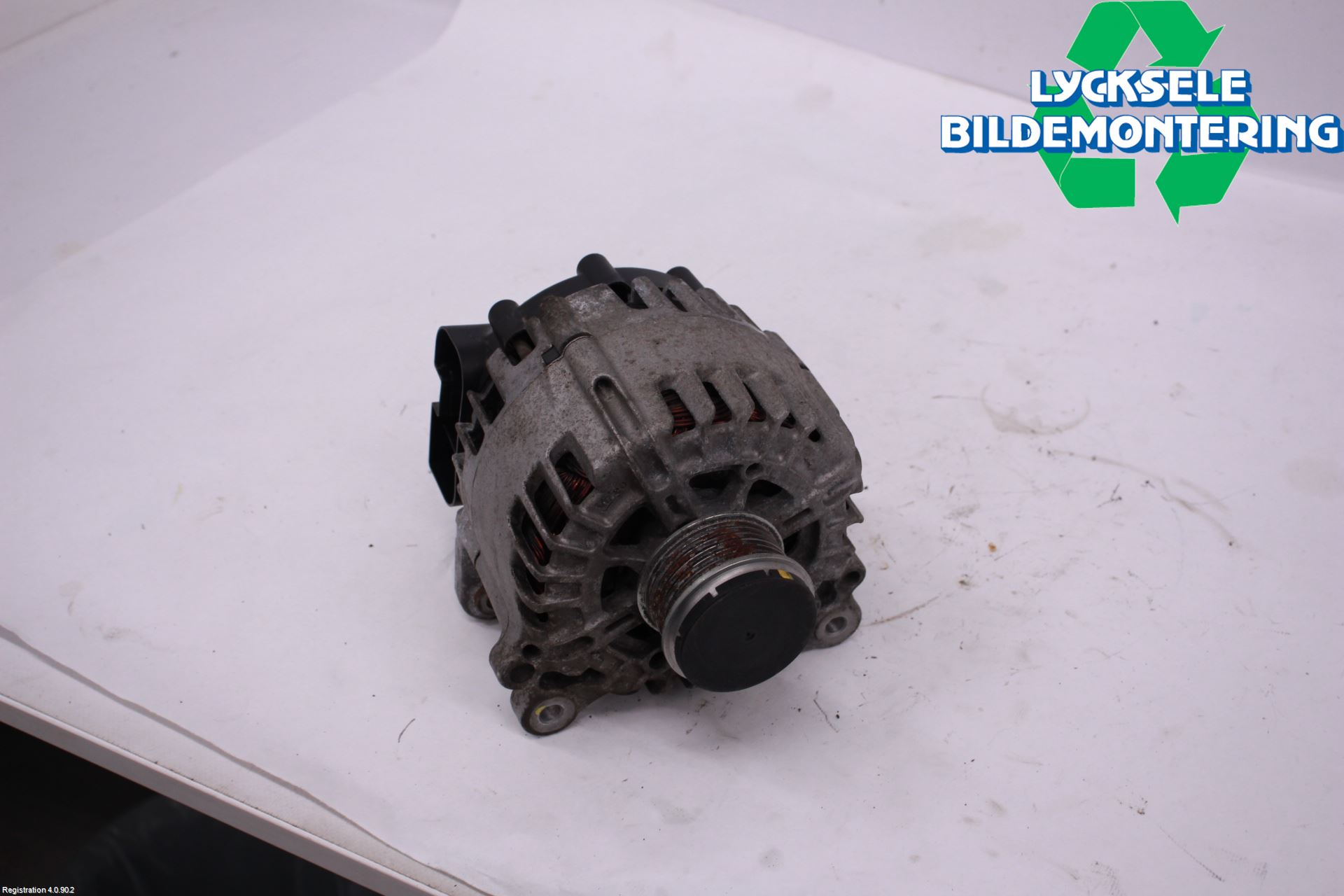 Volkswagen VW AMAROK 2H 10-22 Generator