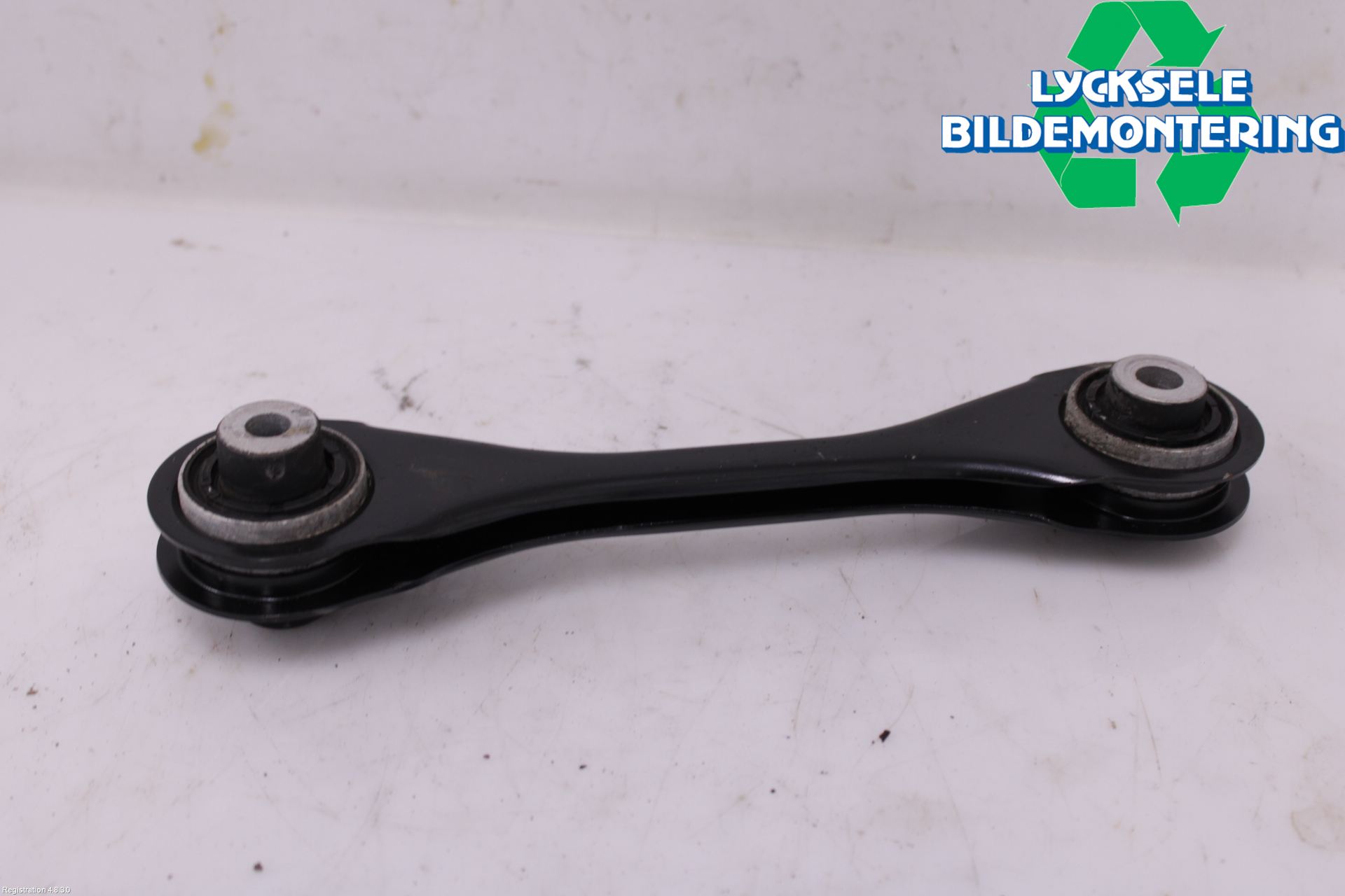 Volkswagen VW ID.4 21- Bärarm Bak Vä-Hö