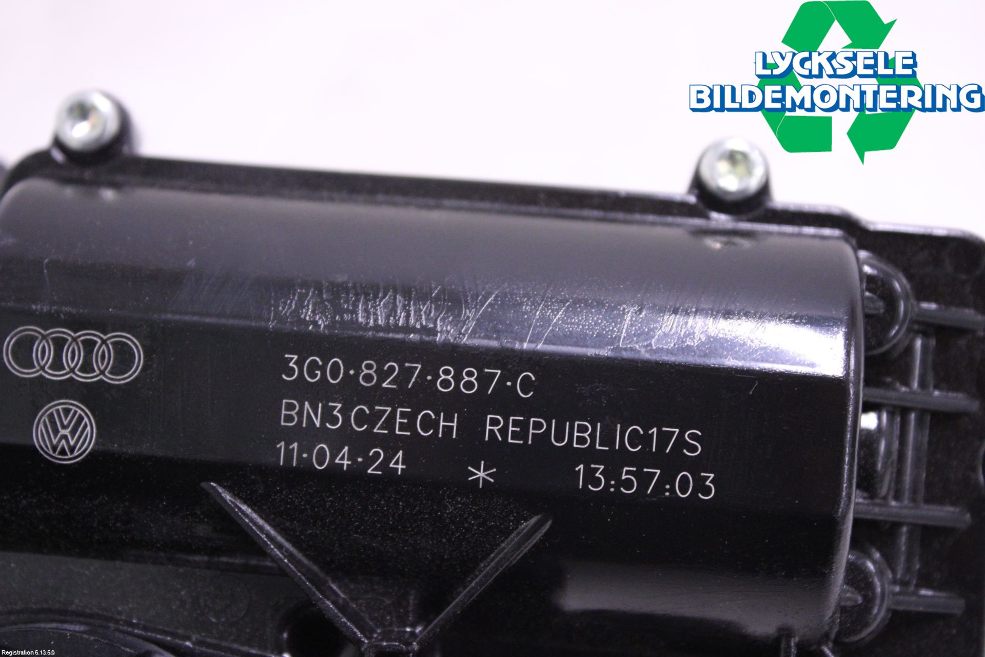 Volkswagen VW GOLF / E-GOLF VIII 20- Bakluckeöppnare Automatisk