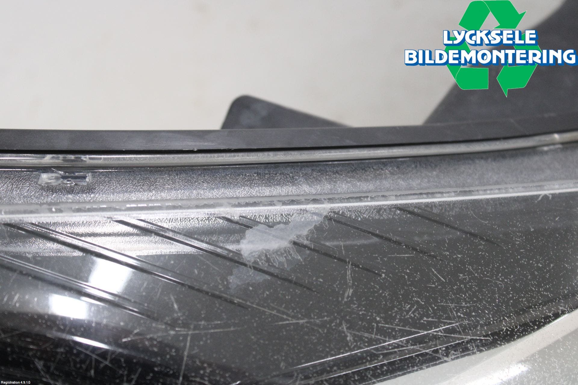 Ford FOCUS 11-14 Strålkastare Höger