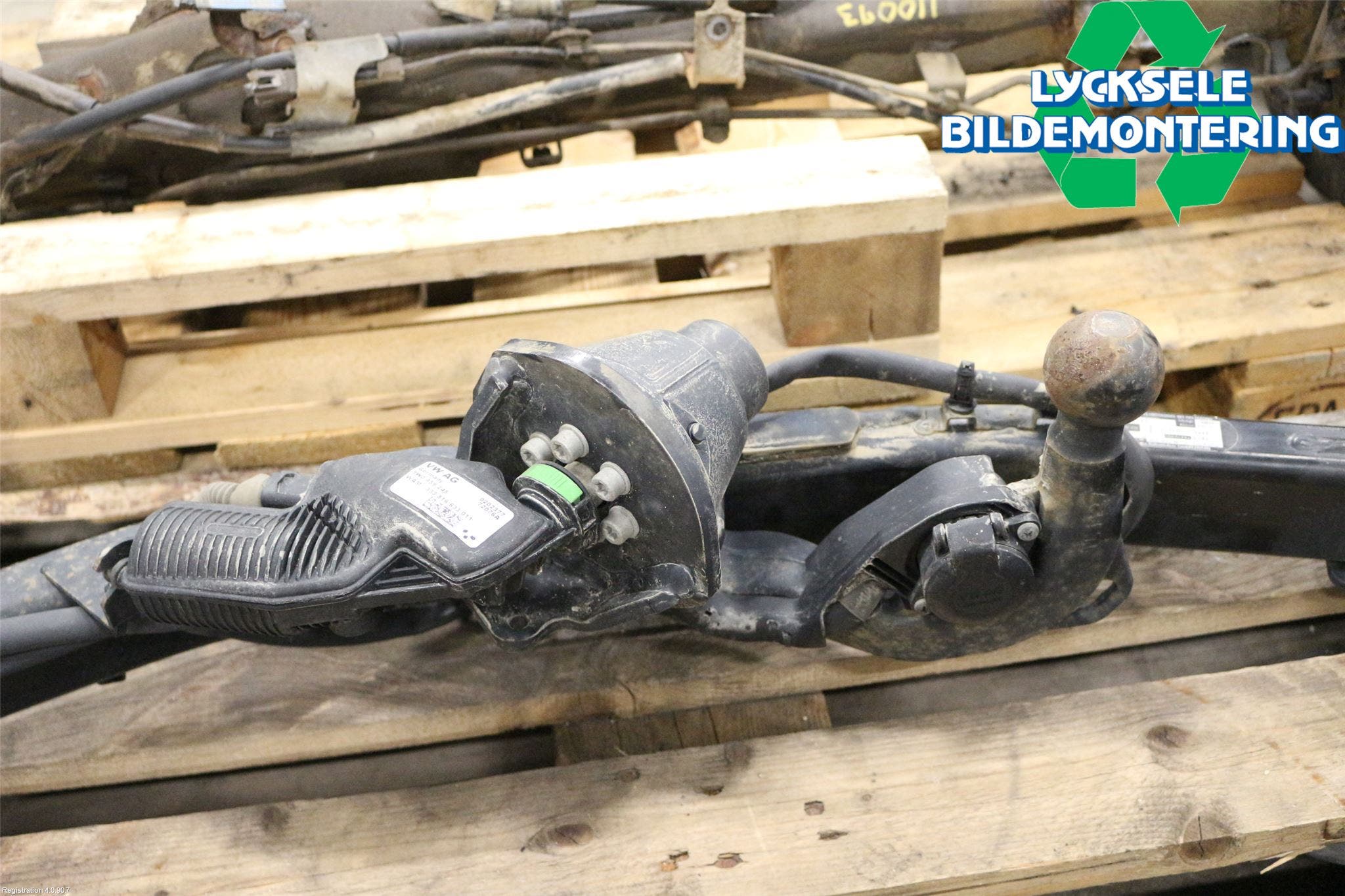 Audi A4/S4 B9 16-19 Dragkrok