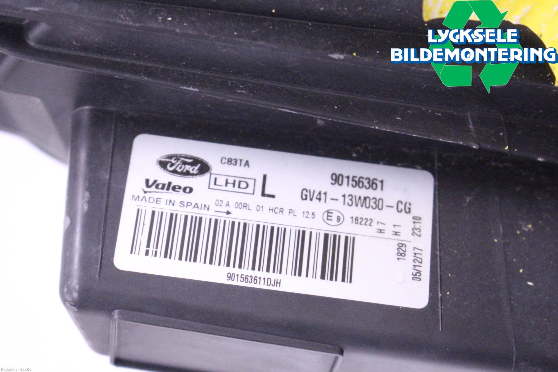 Ford KUGA 17-19 Strålkastare Vänster