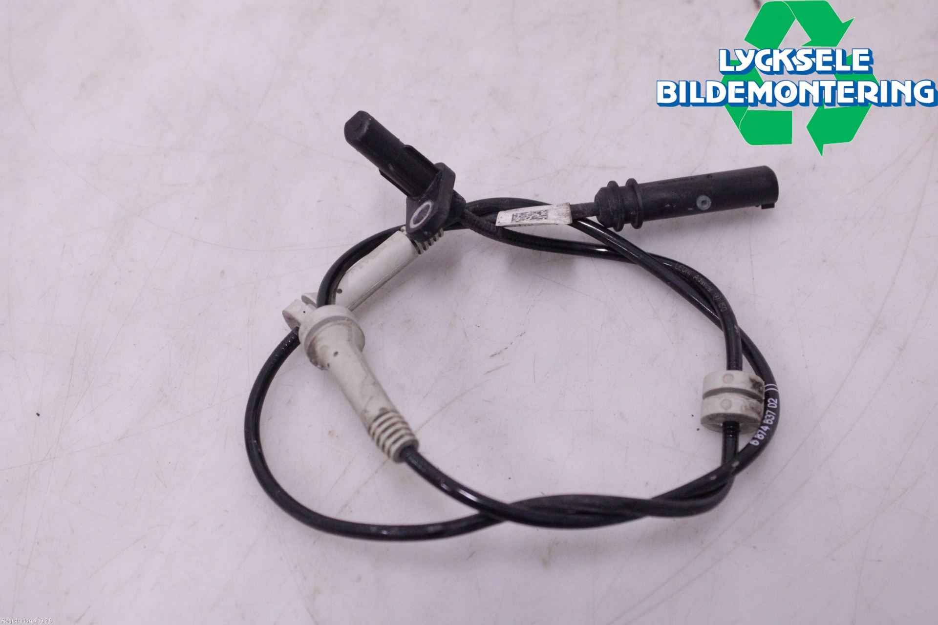 BMW 5 G30/G31/F90 17-23 Abs Sensor