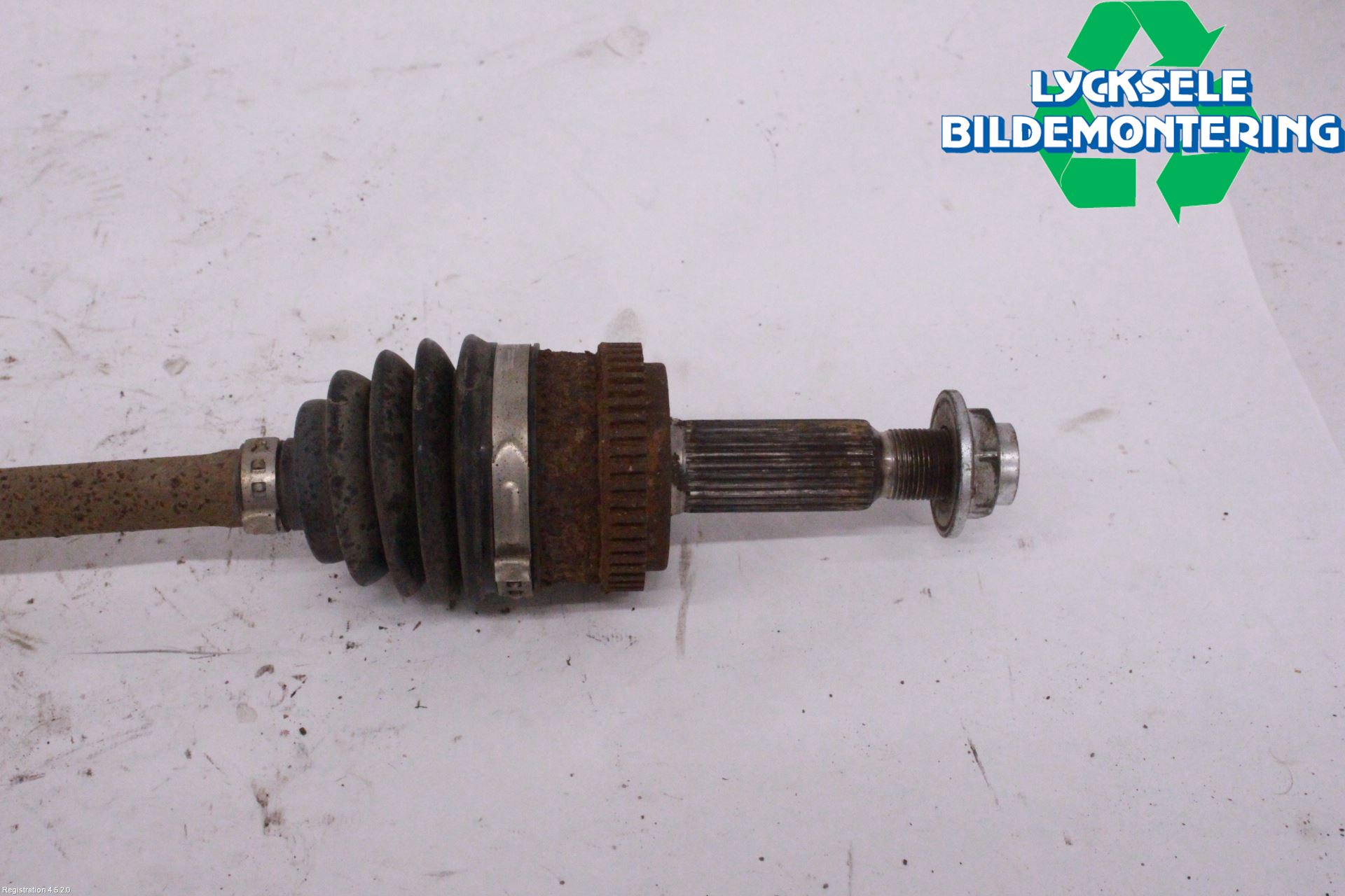 Kia SPORTAGE (SL) 11-15 Drivaxel Bak Höger