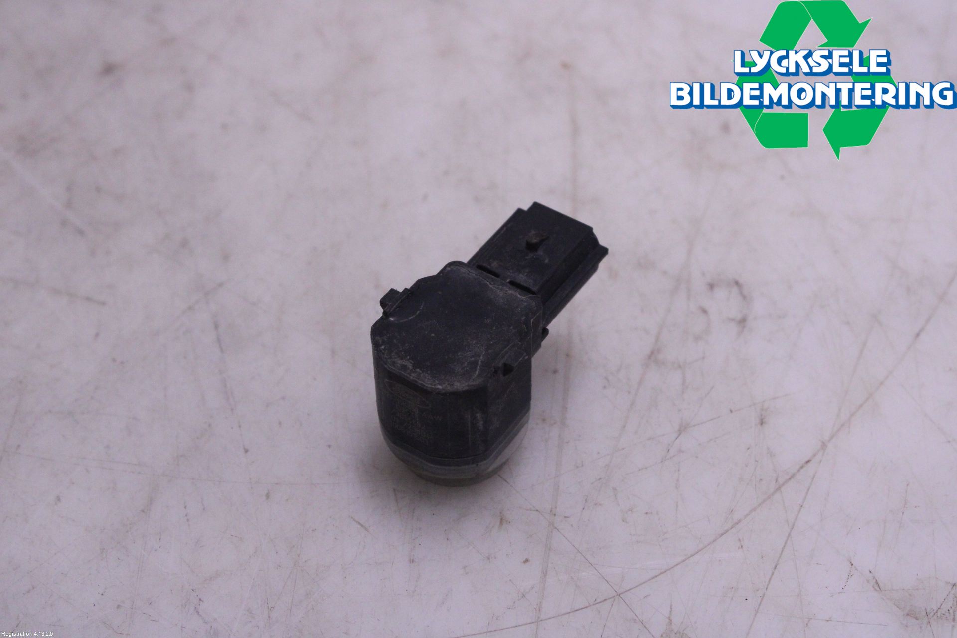 Ford FOCUS 15-18 Parkeringshjälp Frontsensor