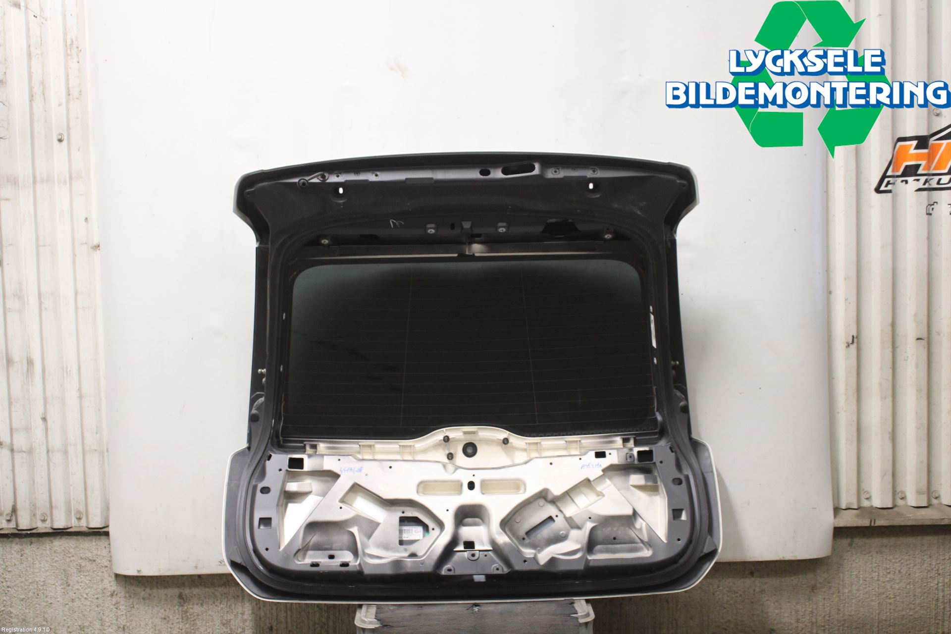 Volvo XC60 14-17 Baklucka Kombi