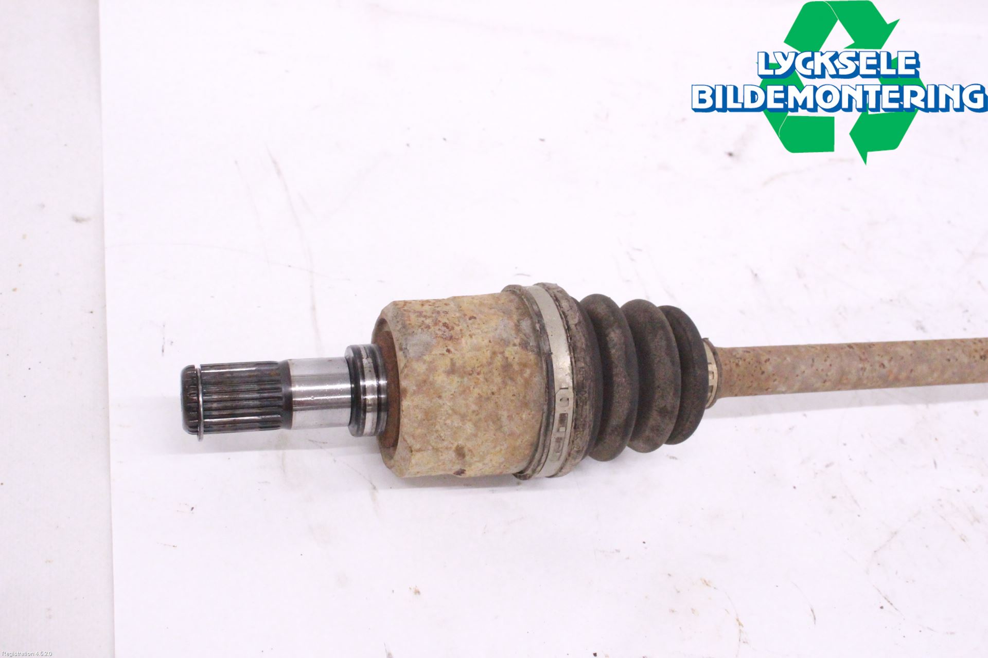 Kia SPORTAGE (SL) 11-15 Drivaxel Bak Höger