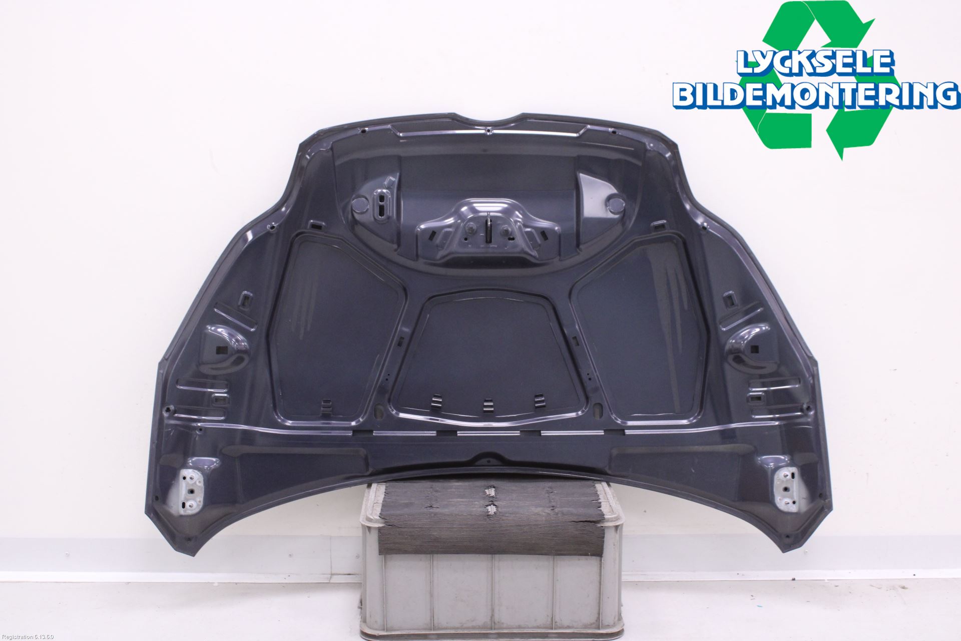Ford FOCUS 11-14 Huv Fram