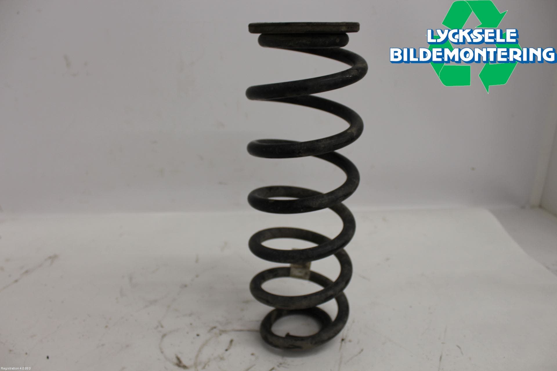 Volkswagen VW TIGUAN 16-24 Fjäder Bak