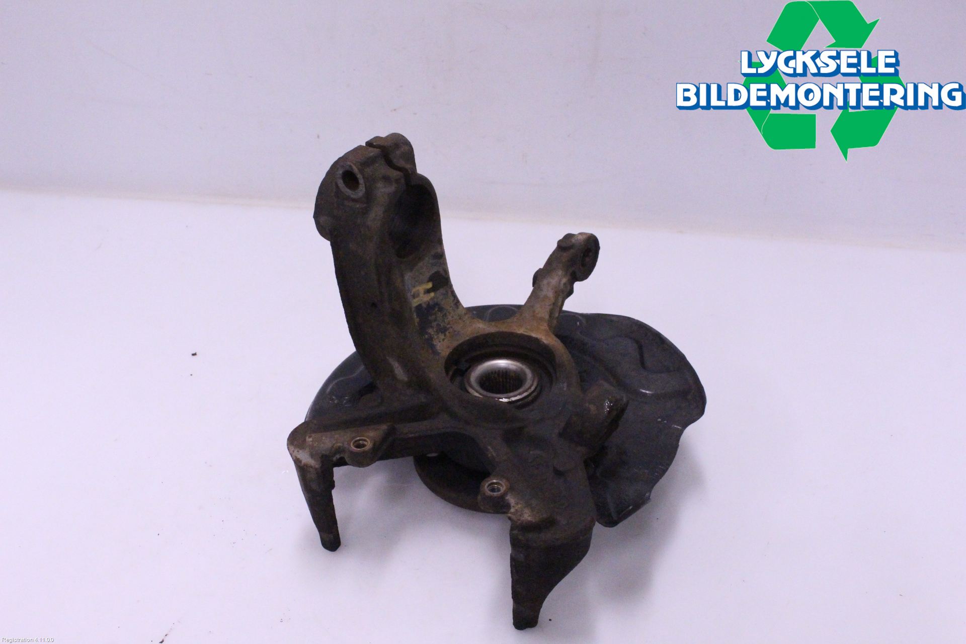 Volkswagen VW POLO 10-17 Styrspindel Lagerhus Hö