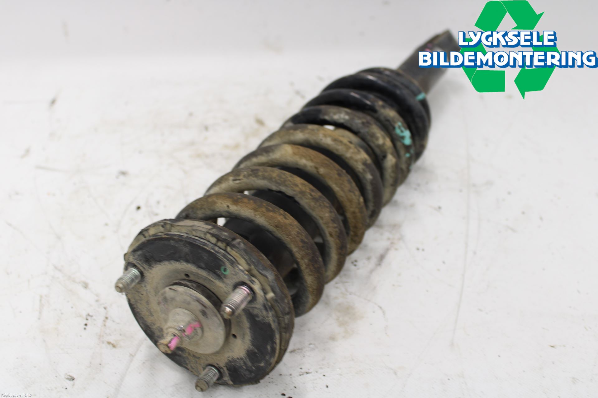 Isuzu D-MAX Fjäderben Fram Höger