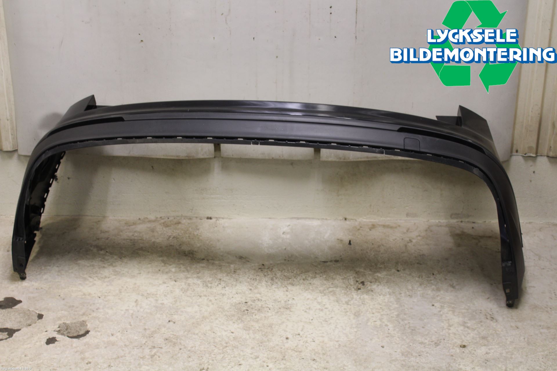Volkswagen VW TIGUAN 16-24 Stötfångarbeklädnad Bak