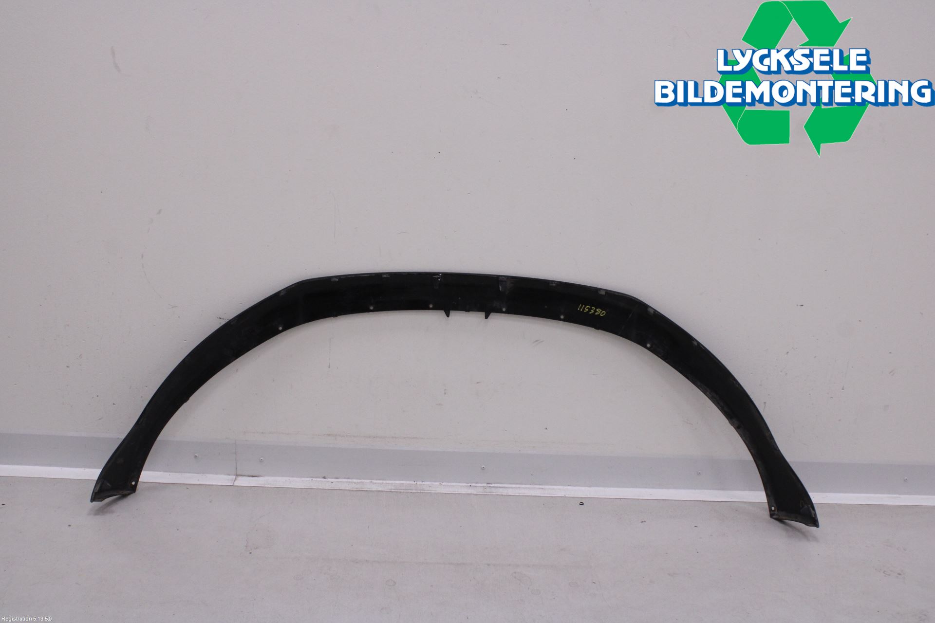 Volvo V70 08-13 Spoiler Fram