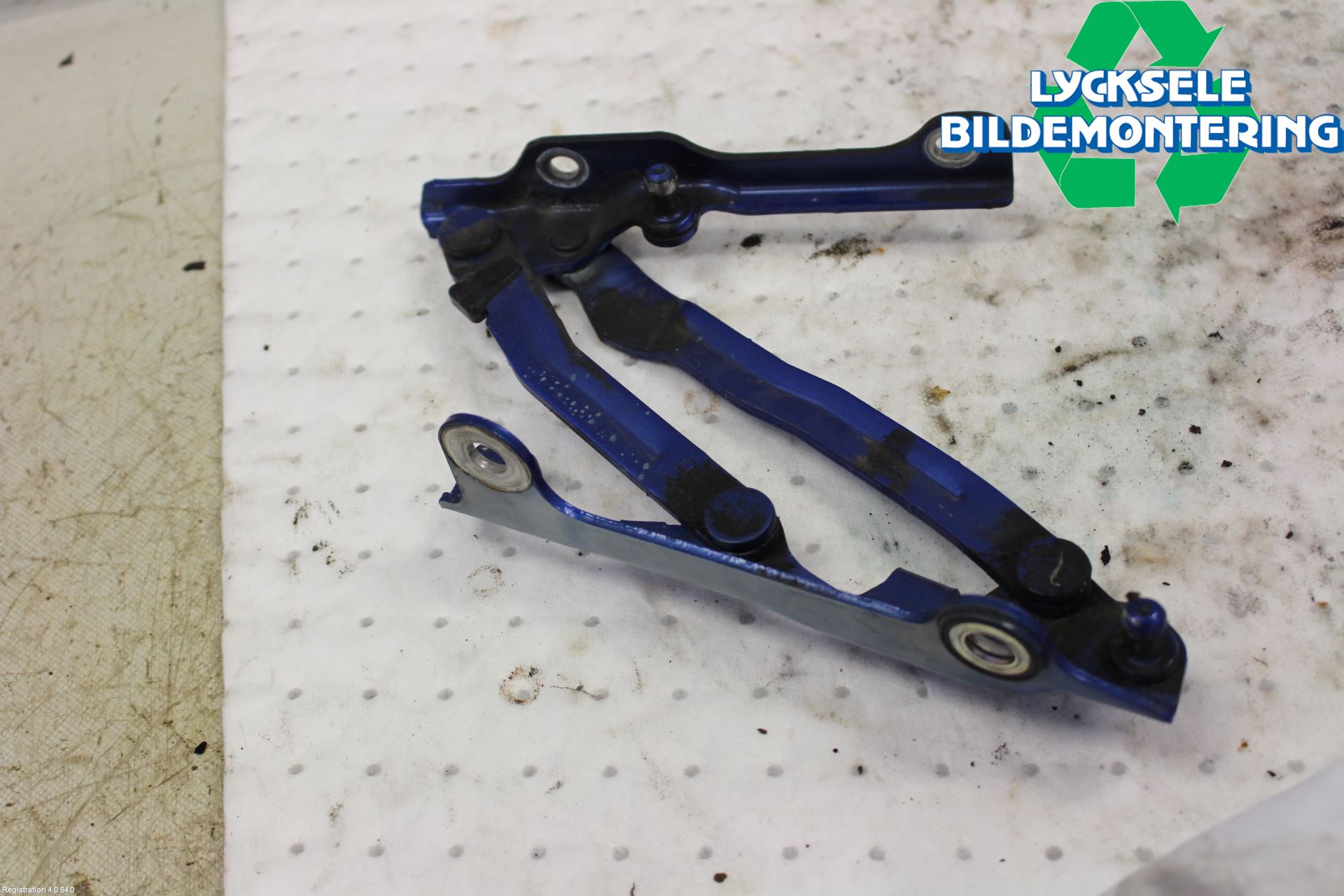 Subaru BRZ Bakluckegångjärn Hö