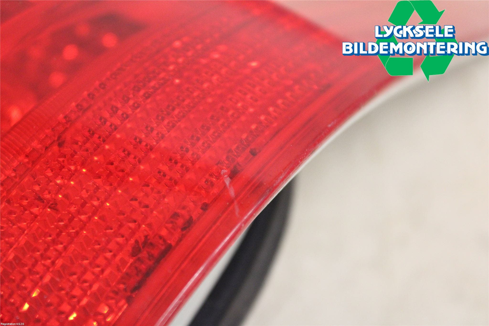 BMW 5 E60/61 Sed/Tou 02-10 Bakljus Höger