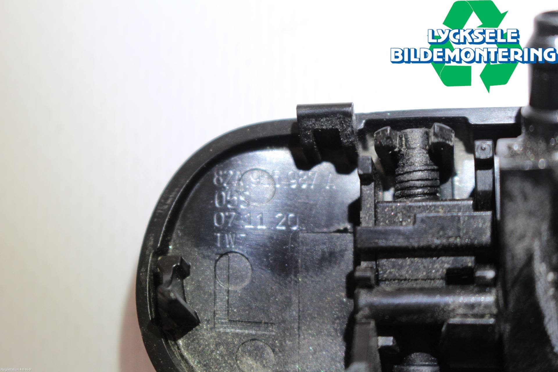 Audi A1 19- Spolarmunstycke Rutor