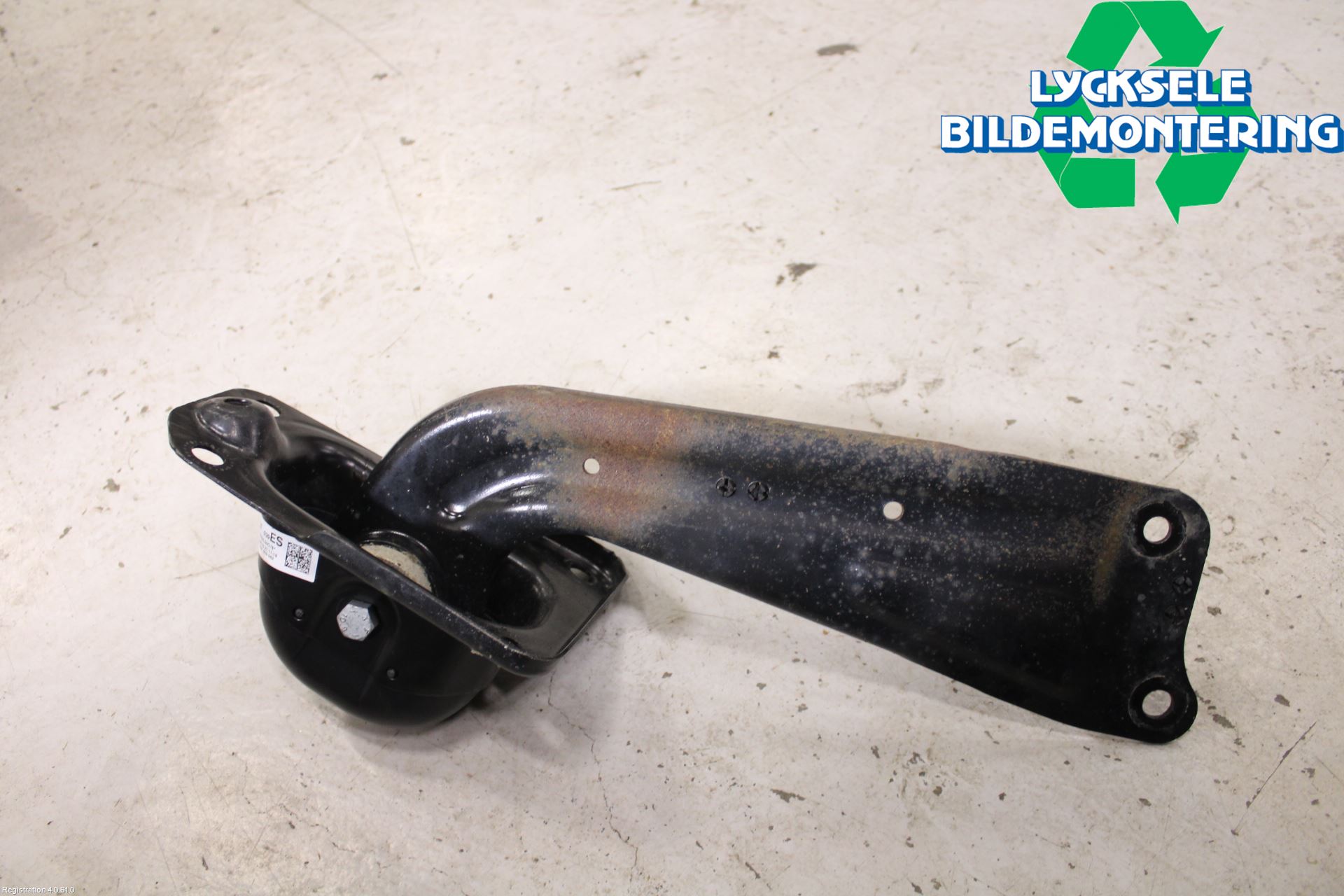 Volkswagen VW TIGUAN 16-24 Bärarm Bak Vänster