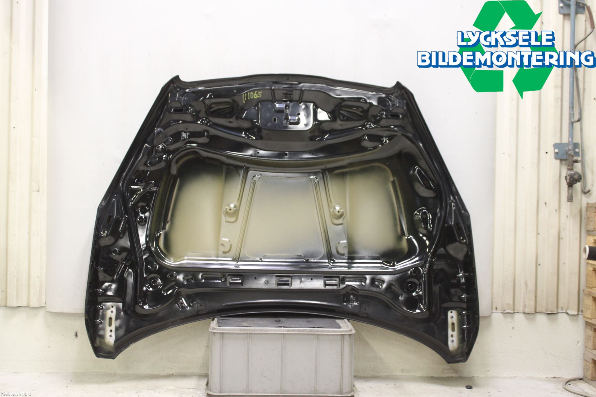 Peugeot 508 11-18 Huv Fram