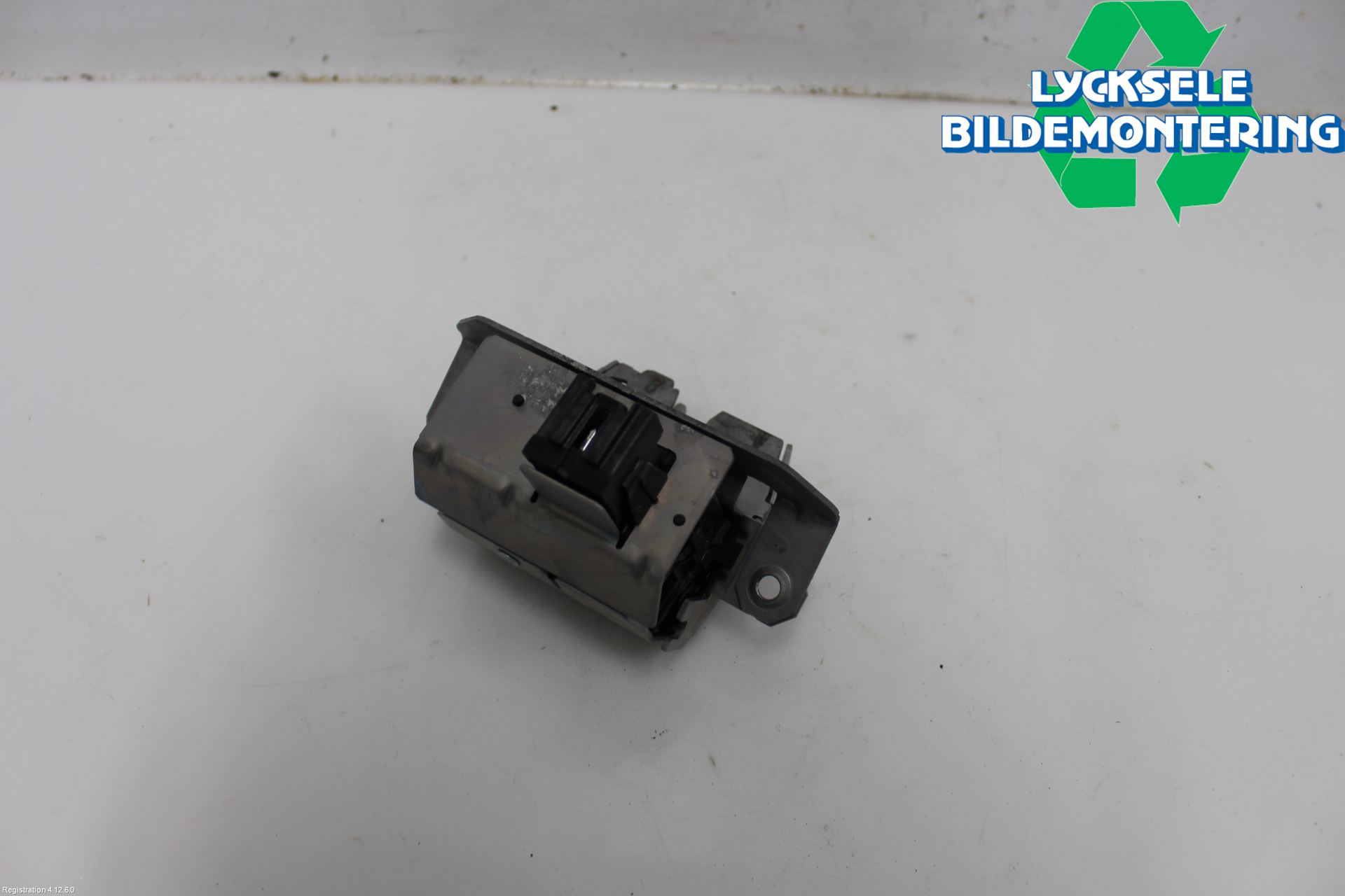 Volvo V70 08-13 Låskista Baklucka