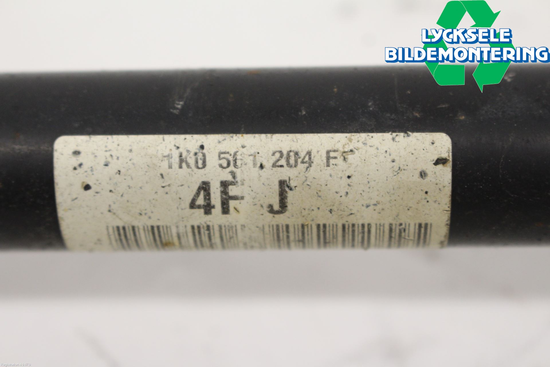 Volkswagen VW PASSAT 11-14 Drivaxel Bak Höger