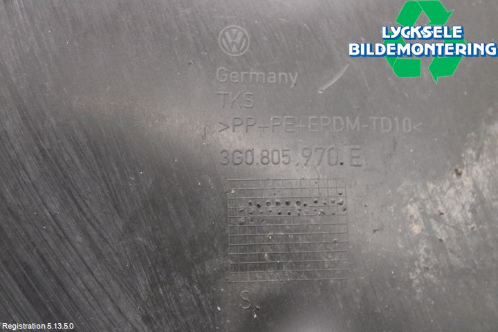 Volkswagen VW PASSAT 15-19 Skärm Inner