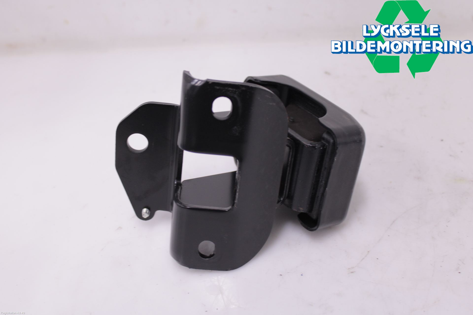 Suzuki JIMNY 81-21 Motorfäste