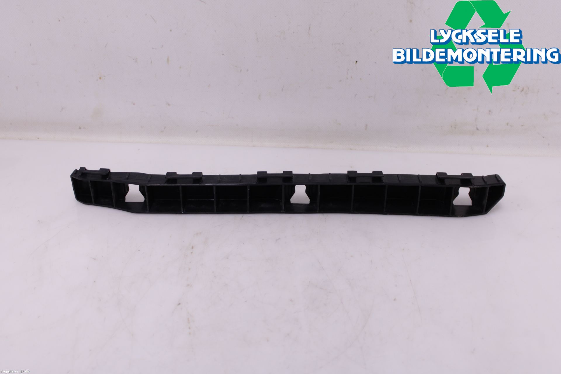 Hyundai ix35 Stötfångarfäste Bak Hö