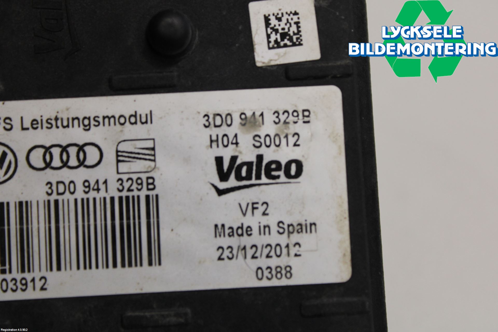 Volkswagen VW PASSAT 11-14 Styrenhet Strålkastare