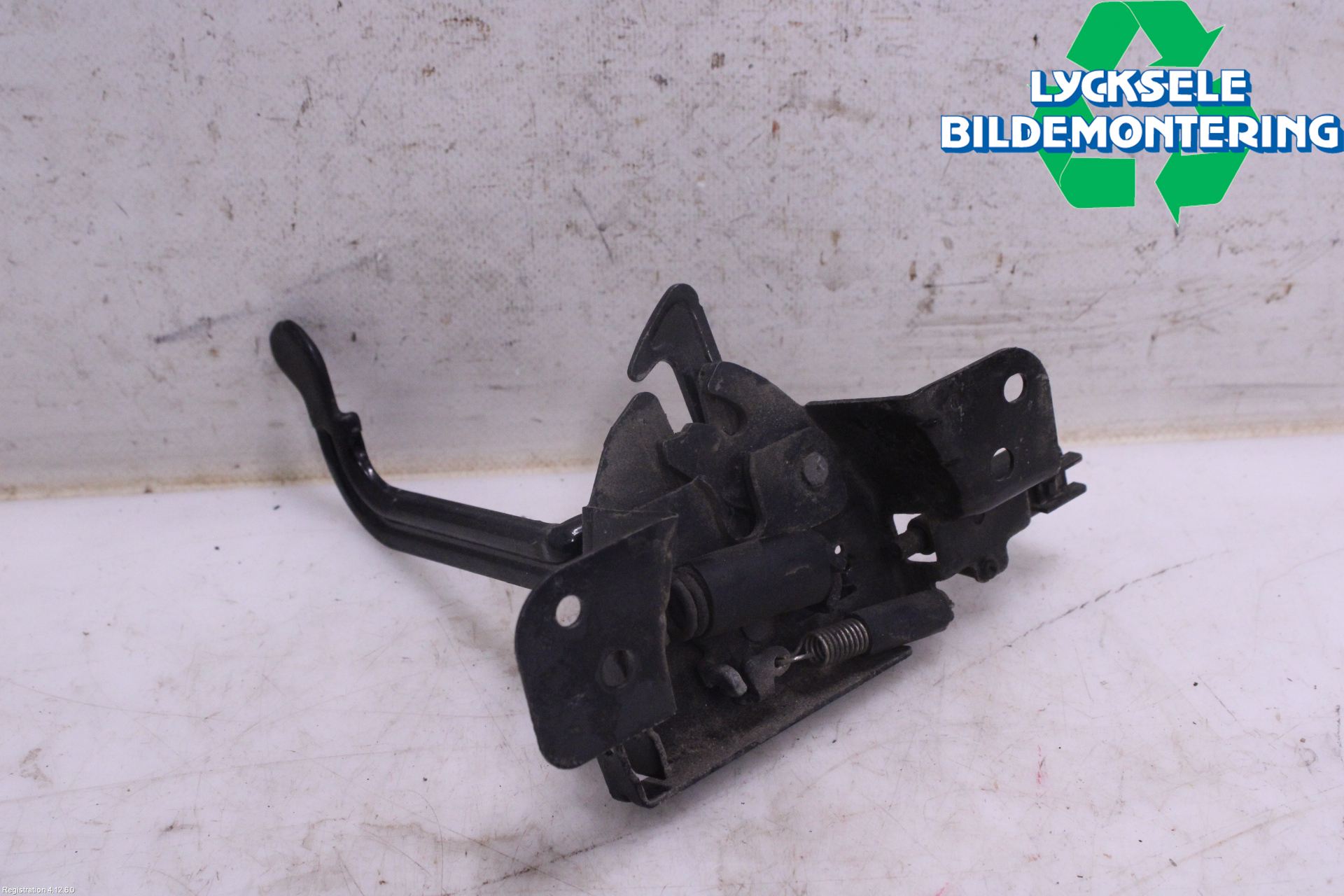 Kia SORENTO 21- Huvlås