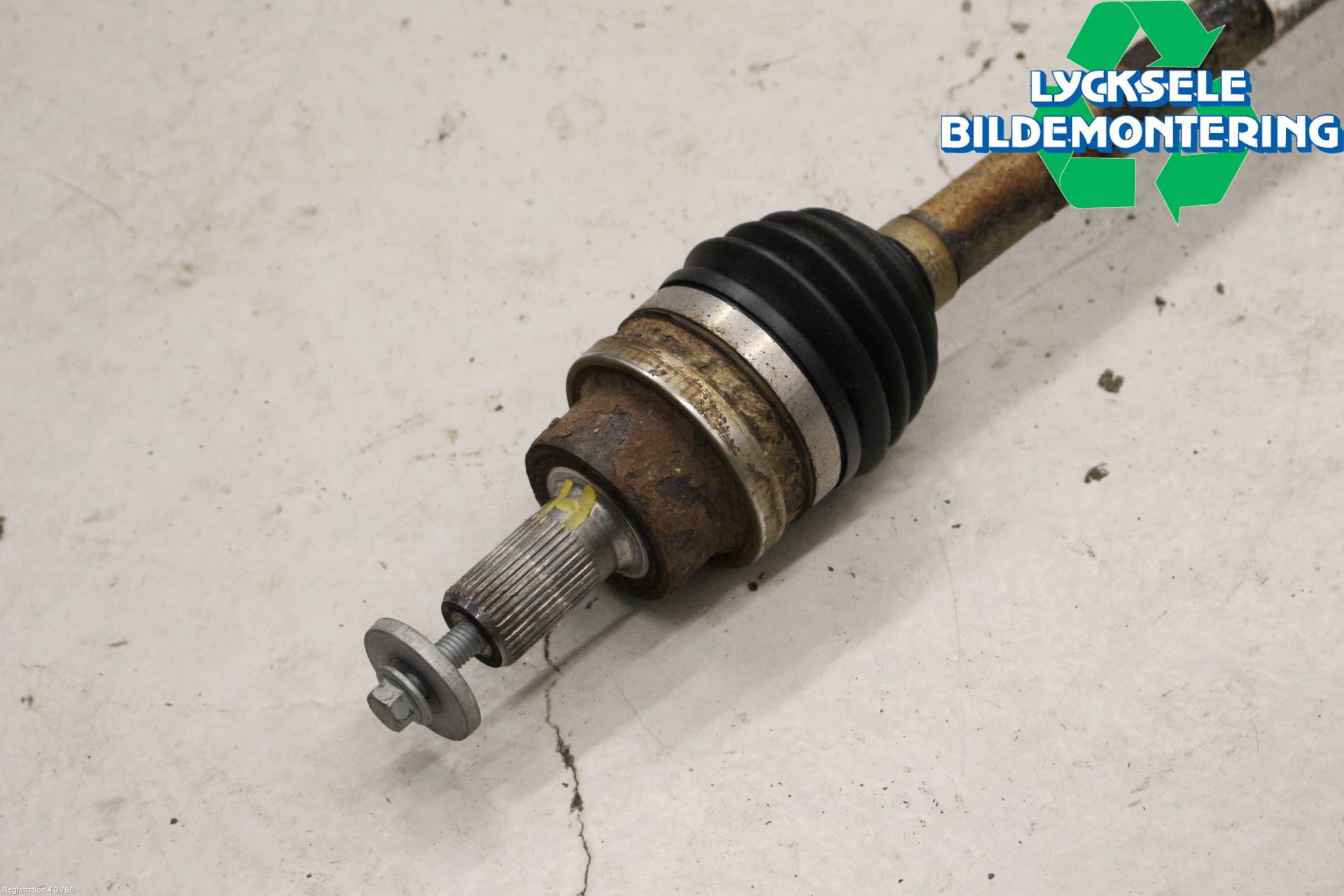 Ford KUGA 08-12 Drivaxel Bak Höger