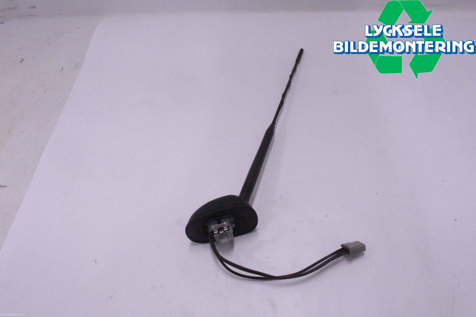 Suzuki ACROSS 21- Antenn