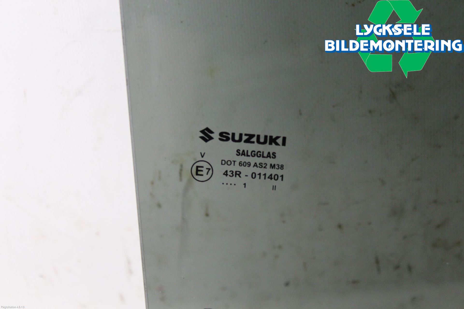 Suzuki VITARA 15- Dörruta Bak Höger