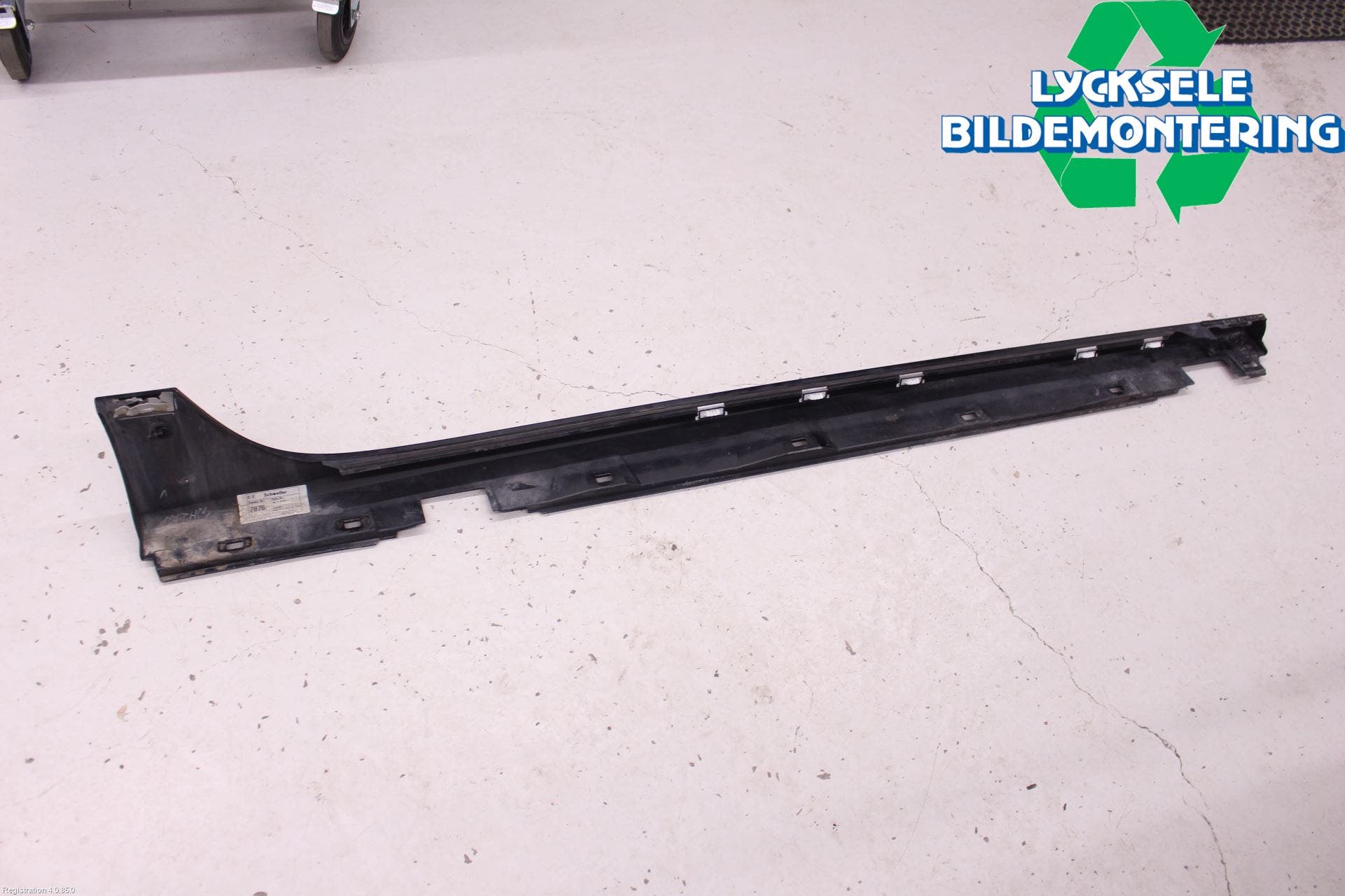 Audi A7/S7 4G 11-17 Sidokjol Vä