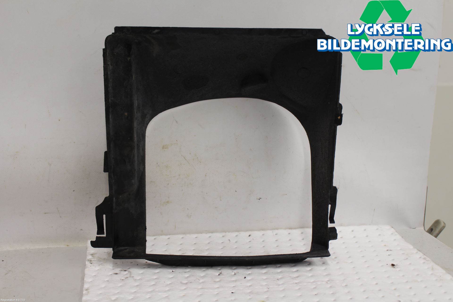 Audi Q7/SQ7 Deflektor Plåt-Plast Kylning