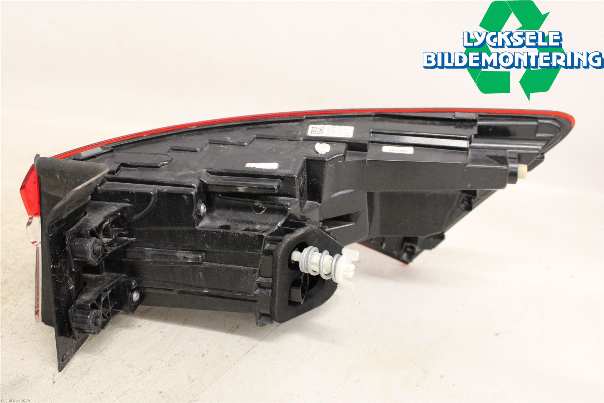 Skoda KODIAQ 17-24 Bakljus Vänster