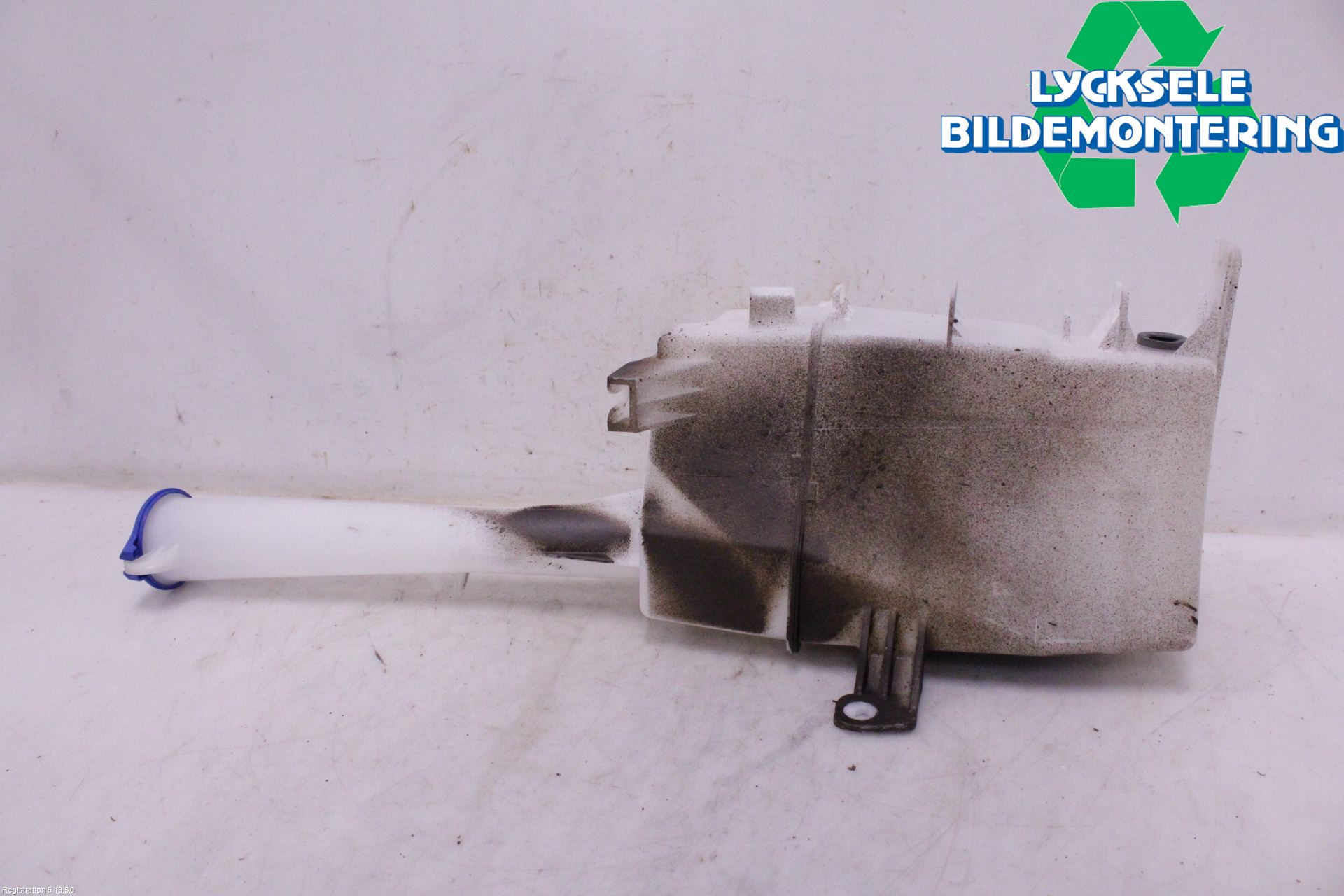 Kia SORENTO 15-20 Spolartank Vindruta