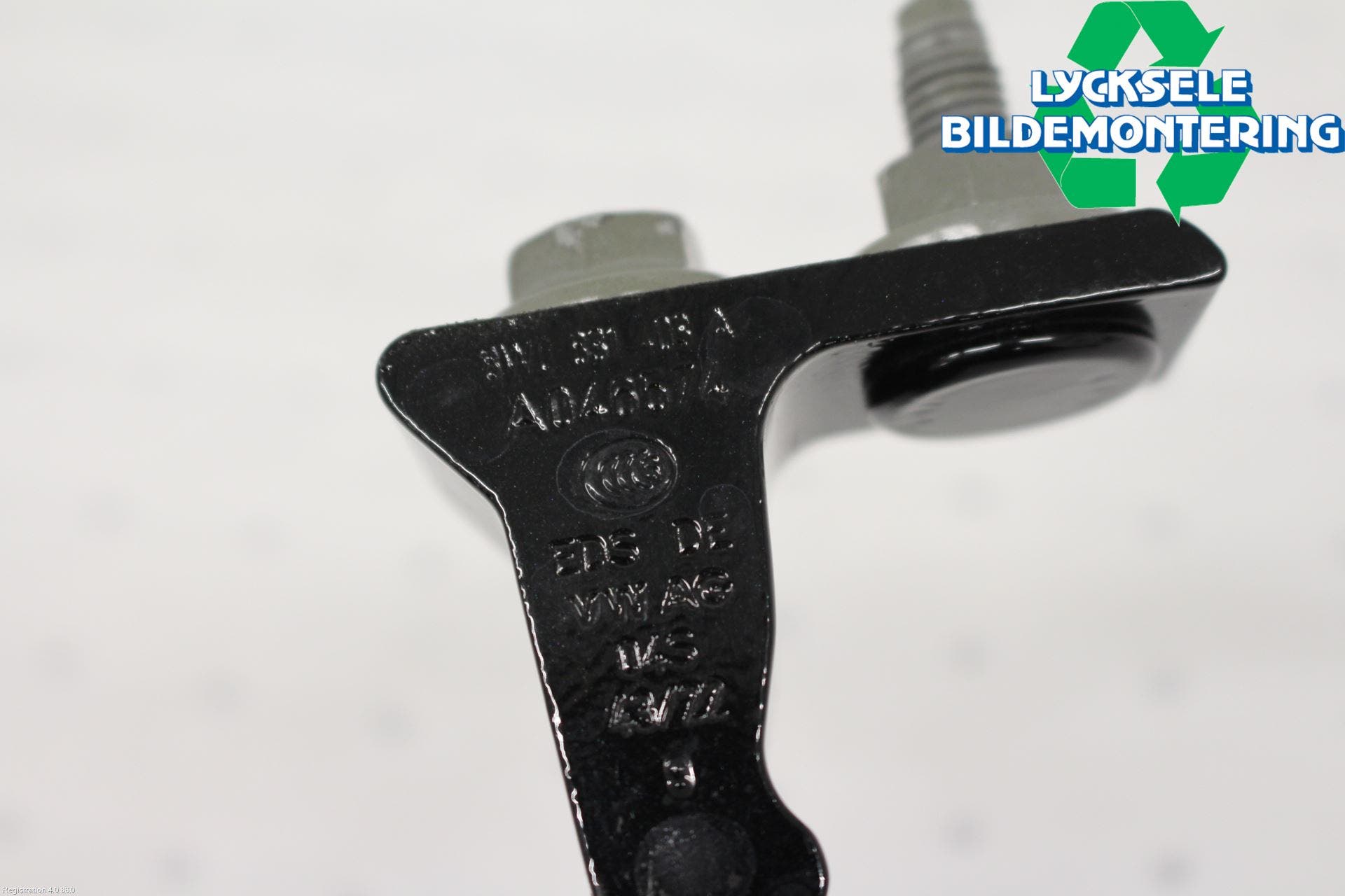 Audi A4/S4 B9 20- Dörrgångjärn