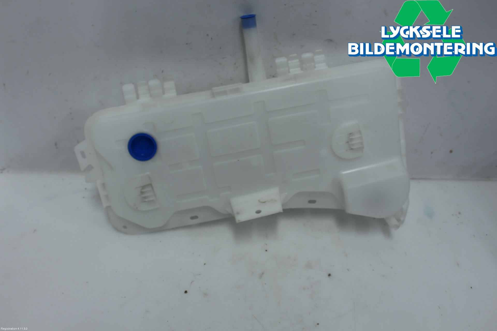 Peugeot PARTNER/E-PARTNER 19- Spolartank Vindruta