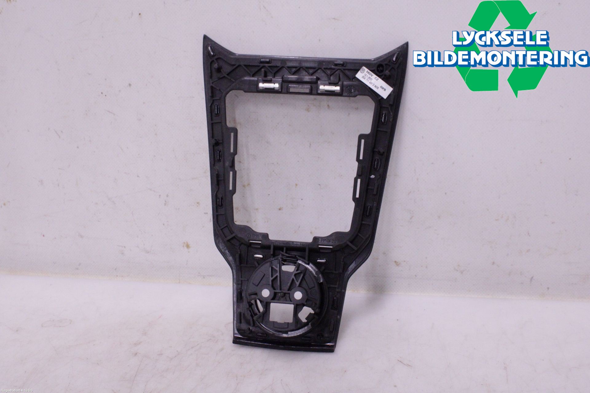 Volkswagen VW T-ROC 18- Inredning Sarg Växelspak