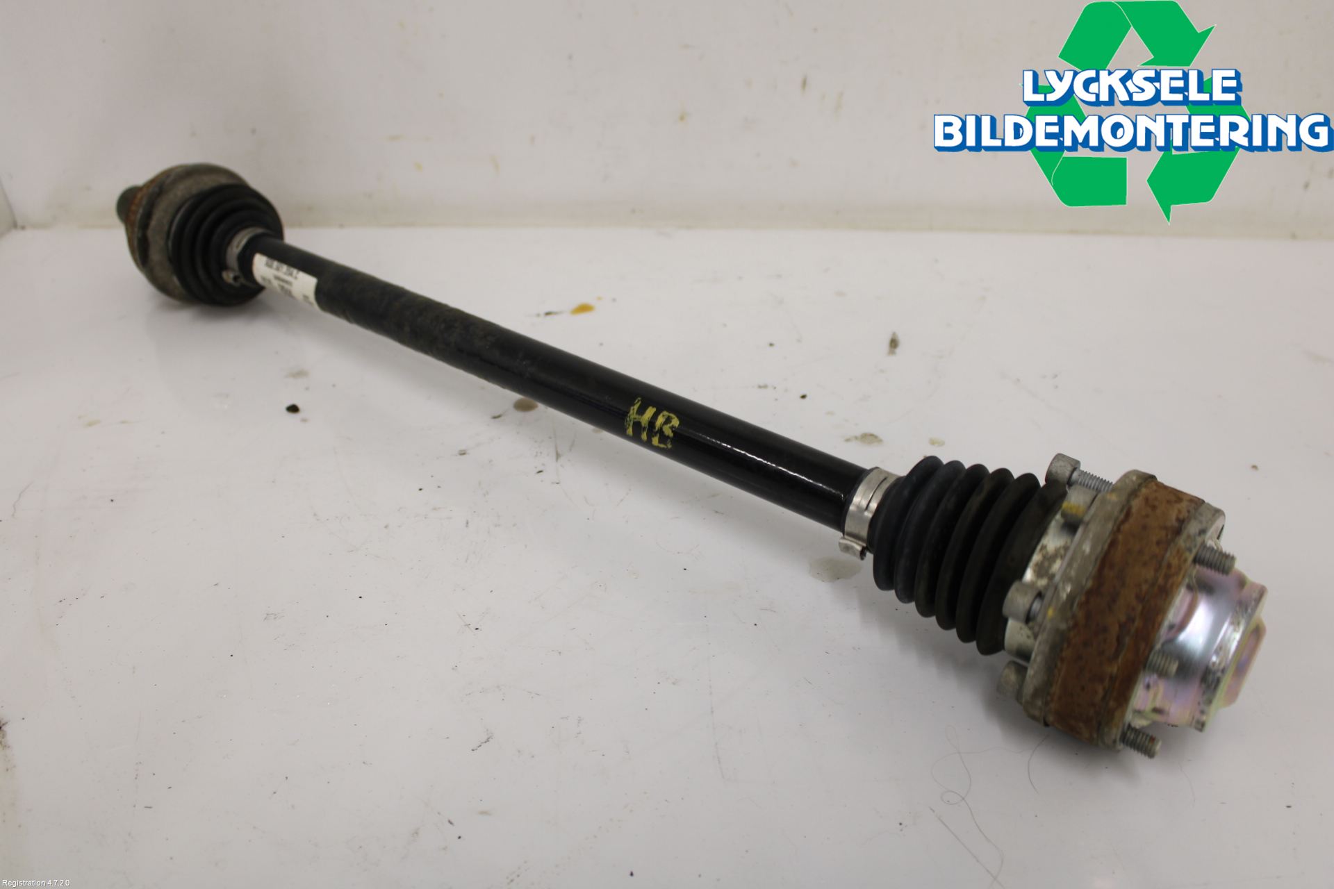 Volkswagen VW T-ROC 18- Drivaxel Bak Höger