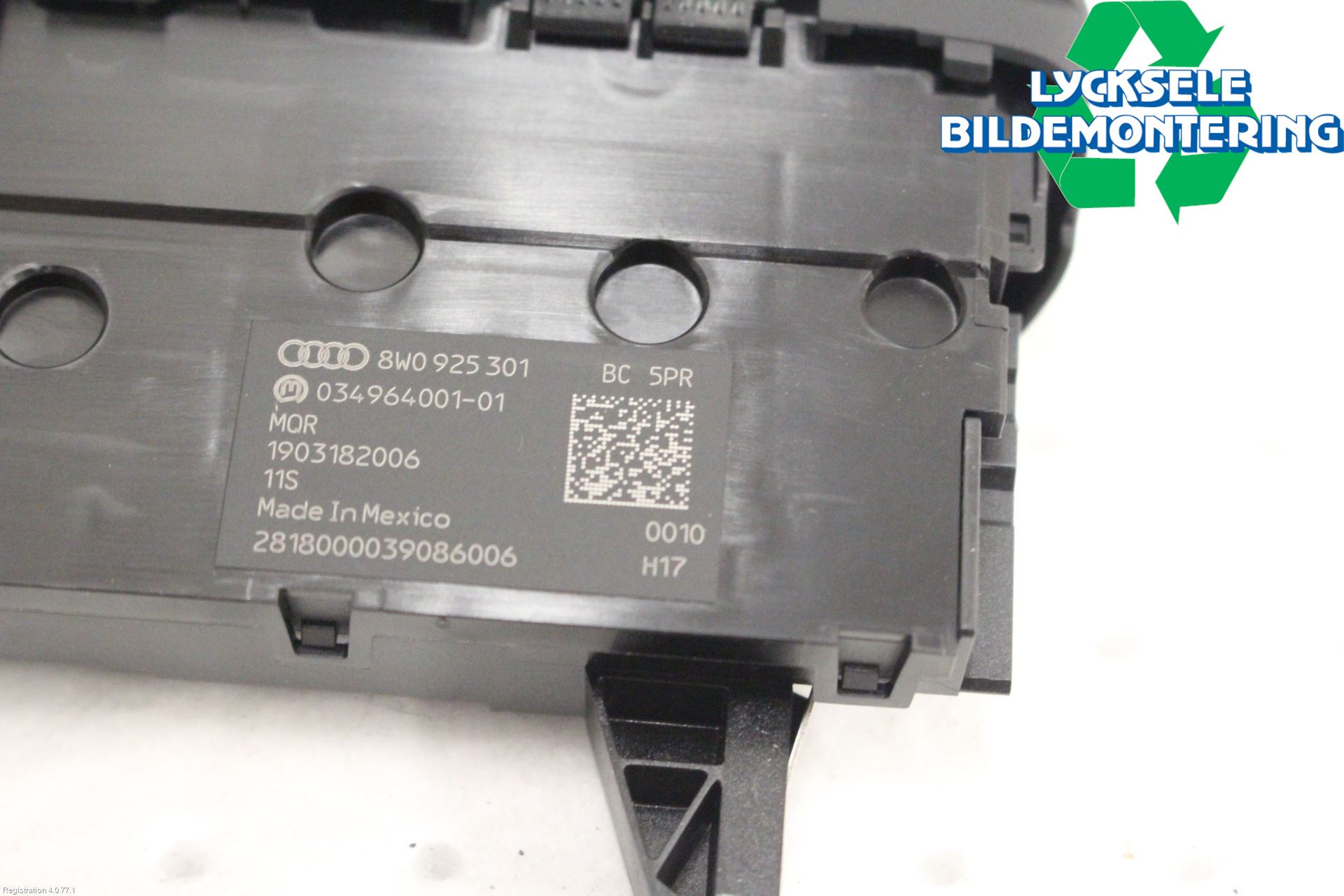 Audi A4/S4 B9 16-19 Strömställare Antisladd