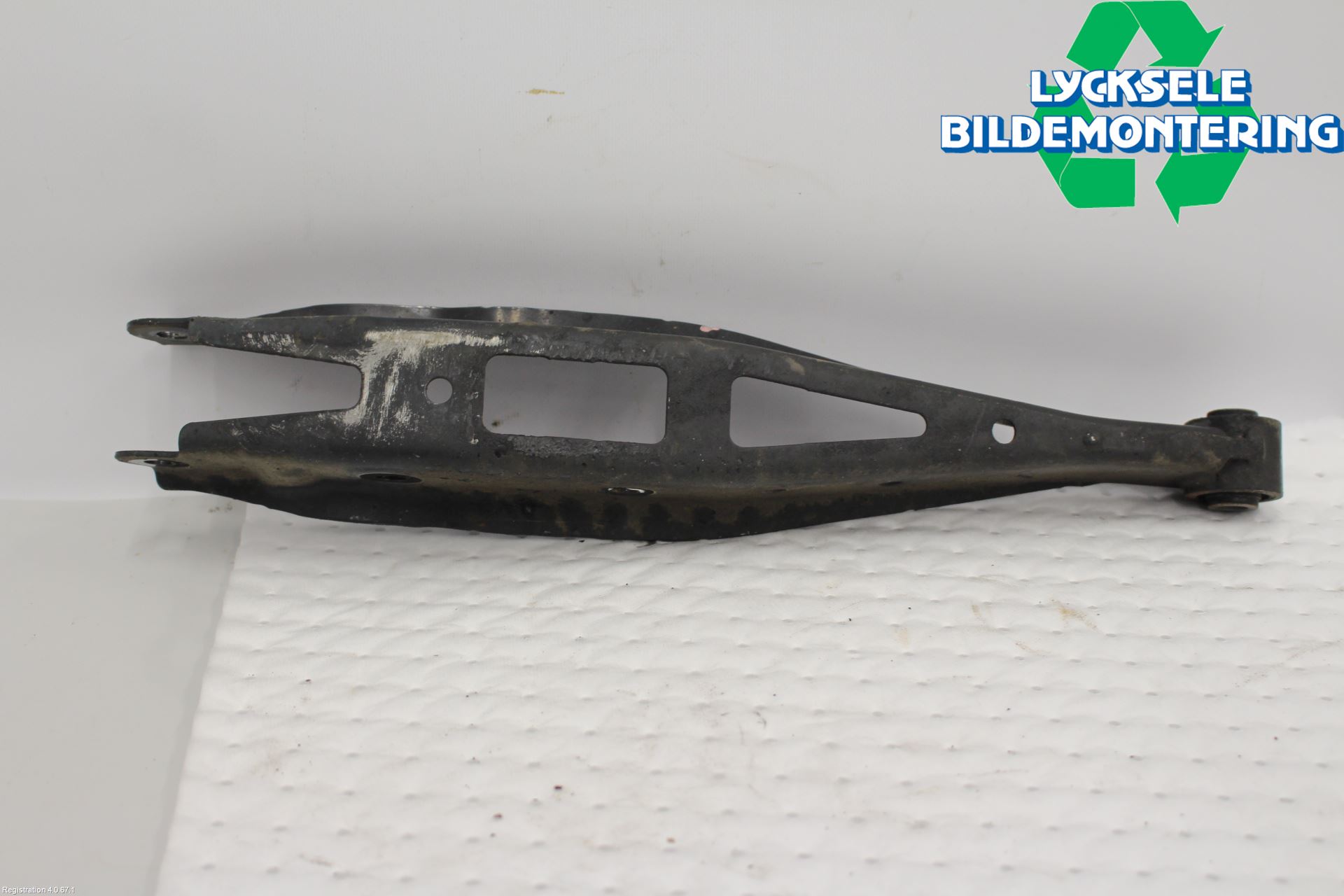 Subaru OUTBACK 15-20 Bärarm Bak Vänster