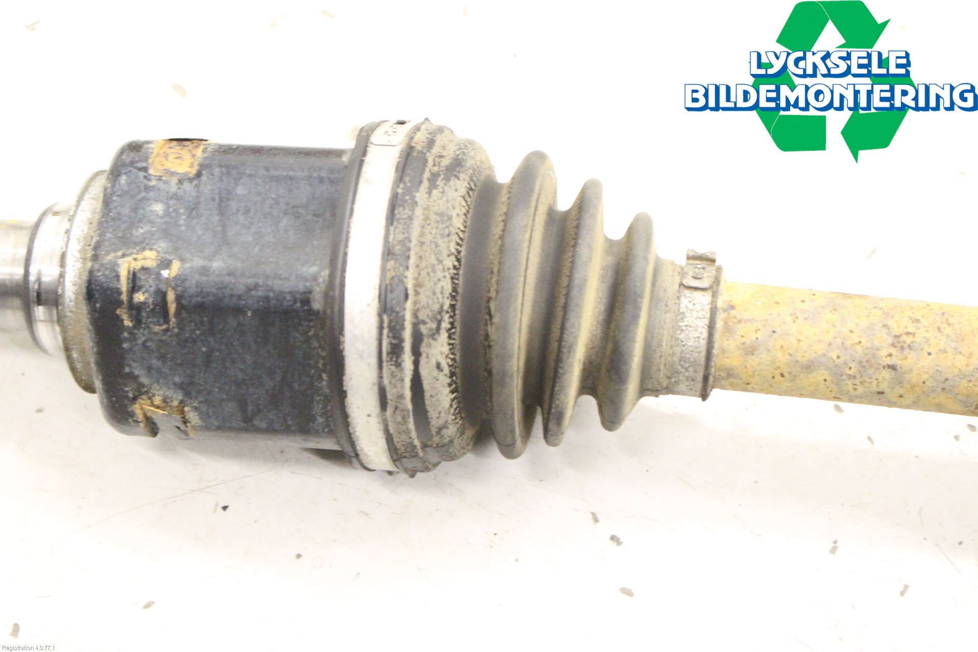 Toyota HILUX 05-16 Drivaxel Fram Höger
