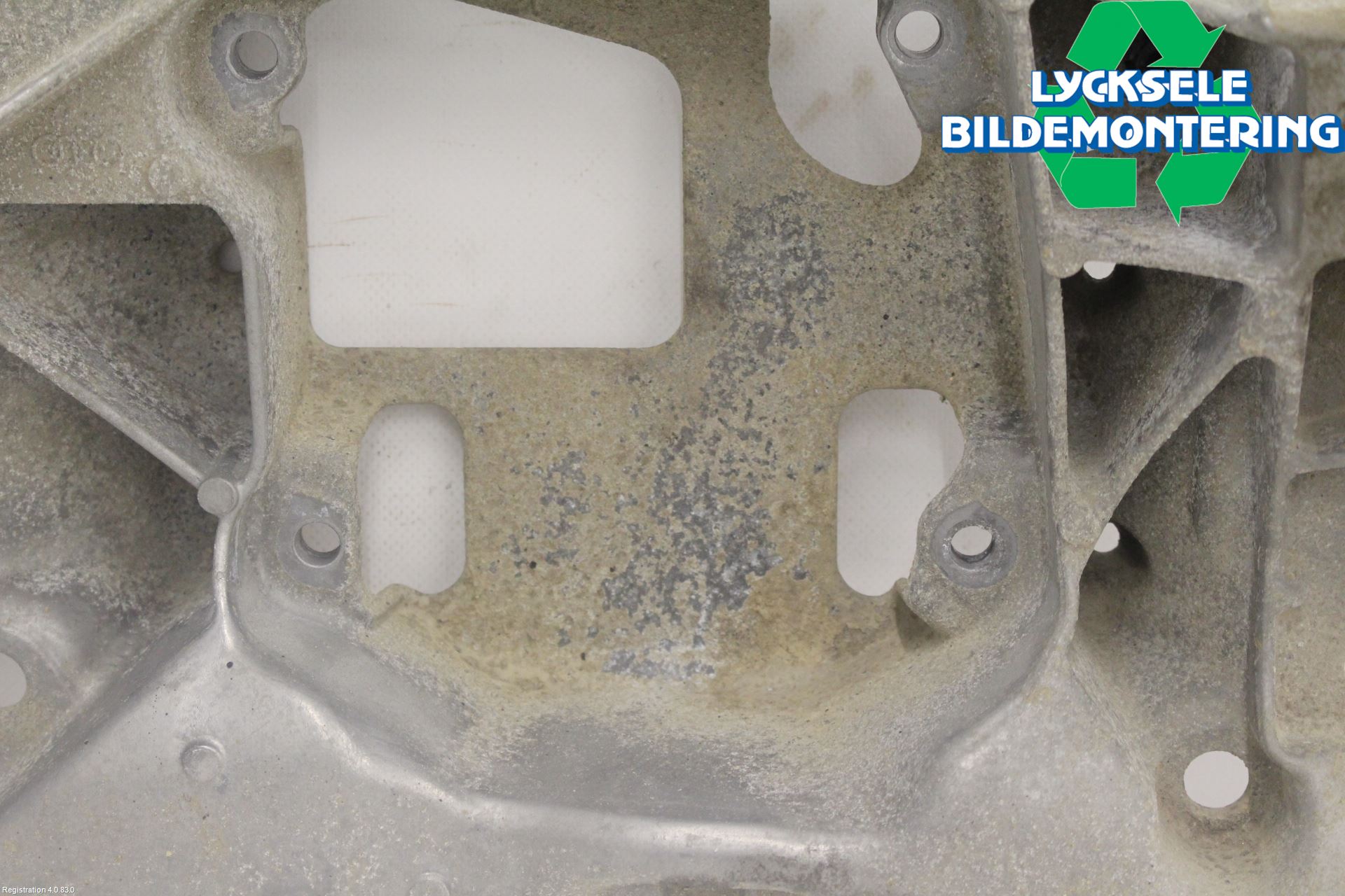 Audi A6 F2/C8 19- Växellådsbalk