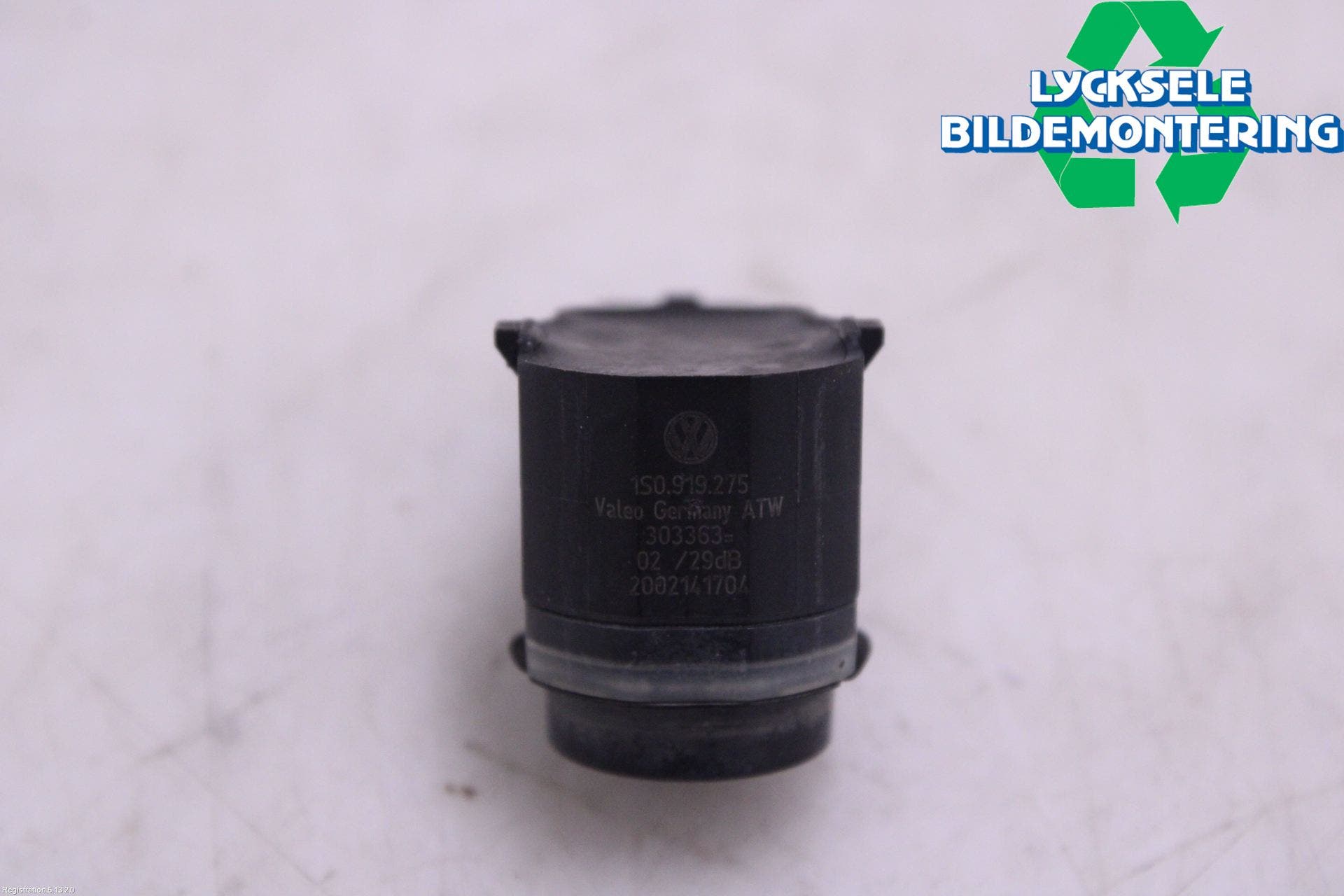 Volkswagen VW PASSAT 11-14 Parkeringshjälp Frontsensor