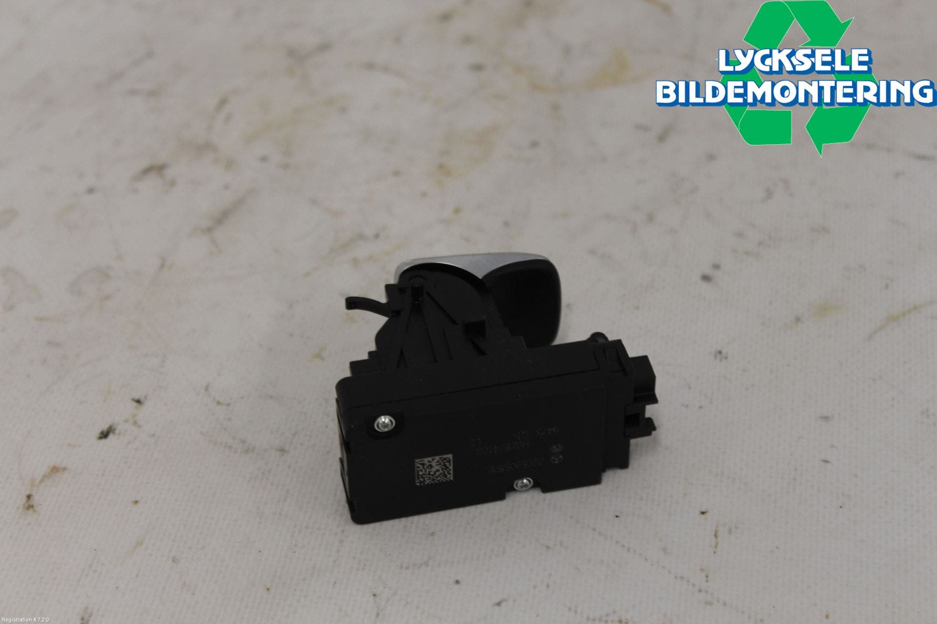 Mercedes-Benz MB C-KLASS (W205) 14-21 Strömställare Parkeringsbroms