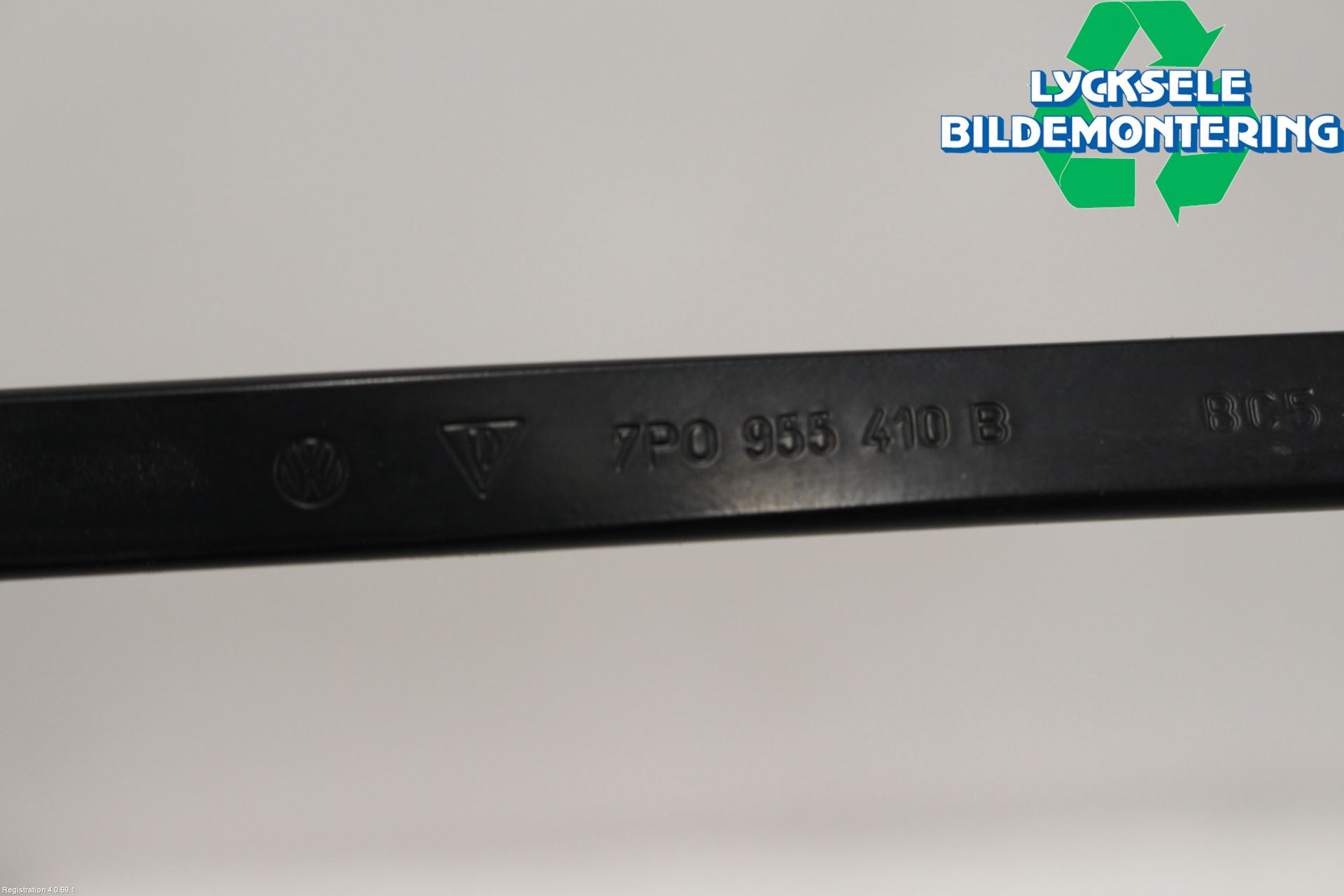 Volkswagen VW TOUAREG 7P 11-18 Torkararm Armar Vindruta