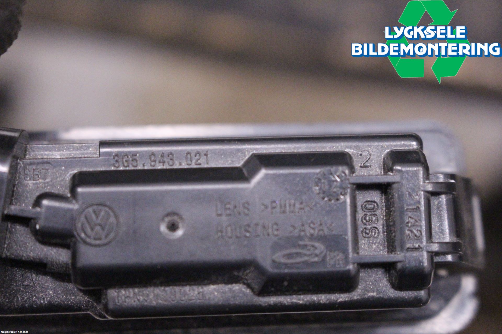 Volkswagen VW T-ROC 18- Skylt Belysning