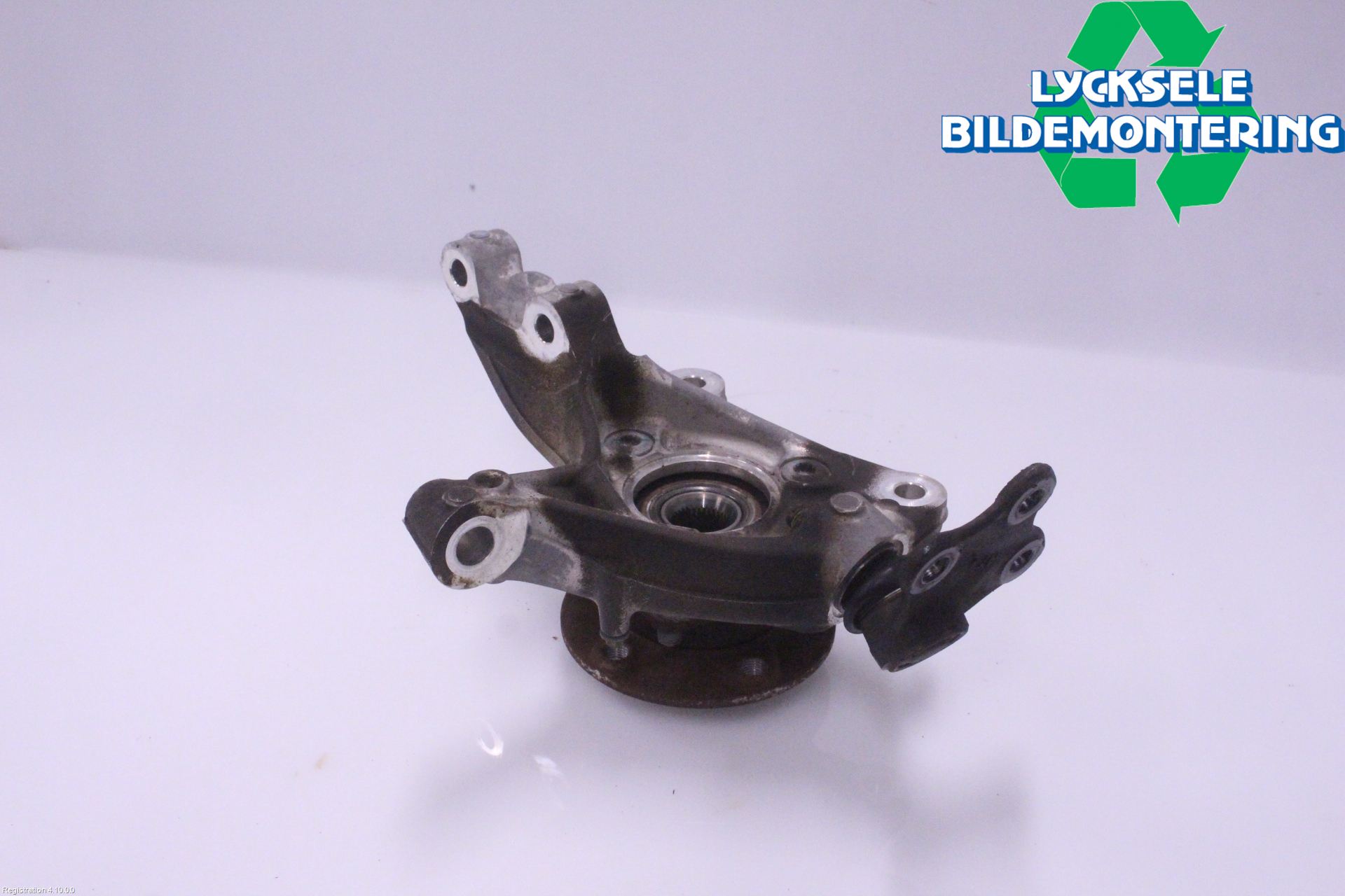 MG 3 HYBRID+ 25- Styrspindel Lagerhus Vä